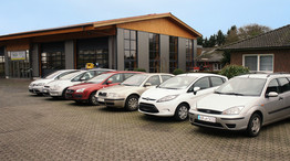Dieses Bild zeigt einen kleinen Teil unserer verfügbaren Gebrauchtwagenfahrzeuge hier beim Autohaus Wiese in Vreden - Ammeloe.