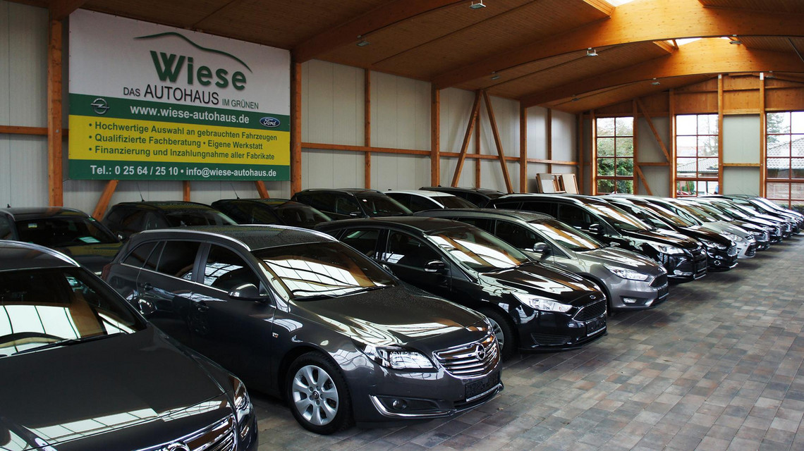 Dieses Bild zeigt einen kleinen Teil unserer verfügbaren Gebrauchtwagenfahrzeuge hier beim Autohaus Wiese in Vreden - Ammeloe.